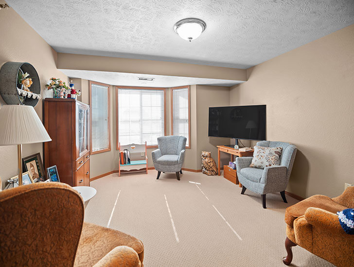 Living room of Meadowstone independent living apartment at Good Samaritan Society - Sioux Falls Vilalge